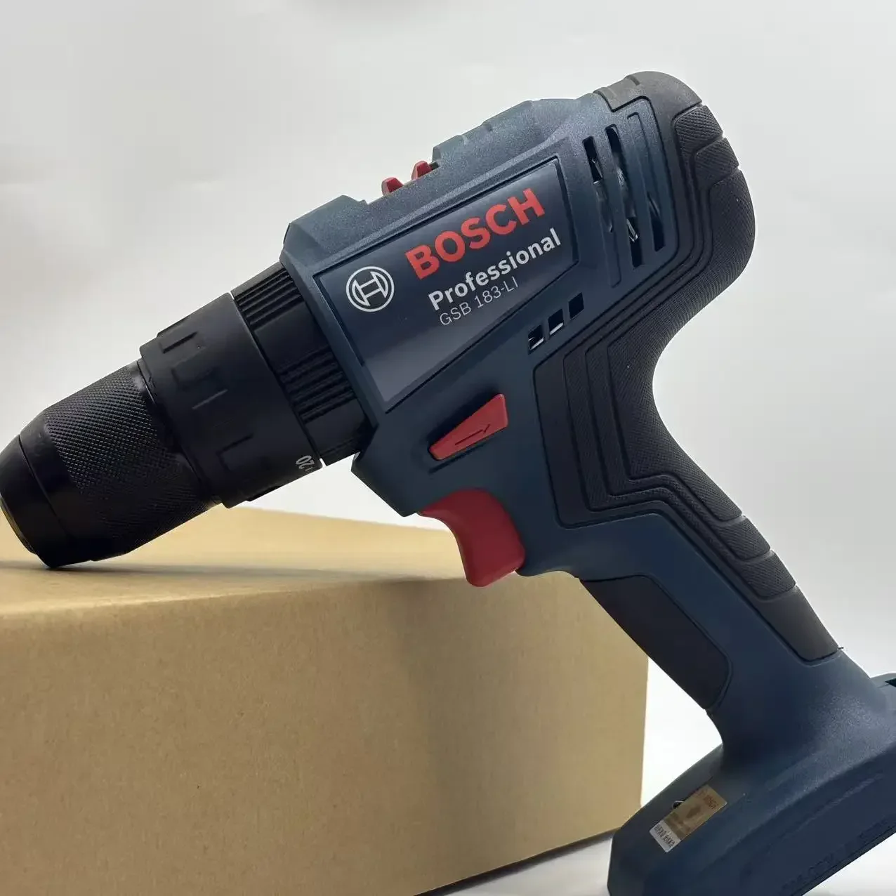 Brushless Cordless Electric Drill 18V - Trapano avvitatore a impulsi Bosch GSB