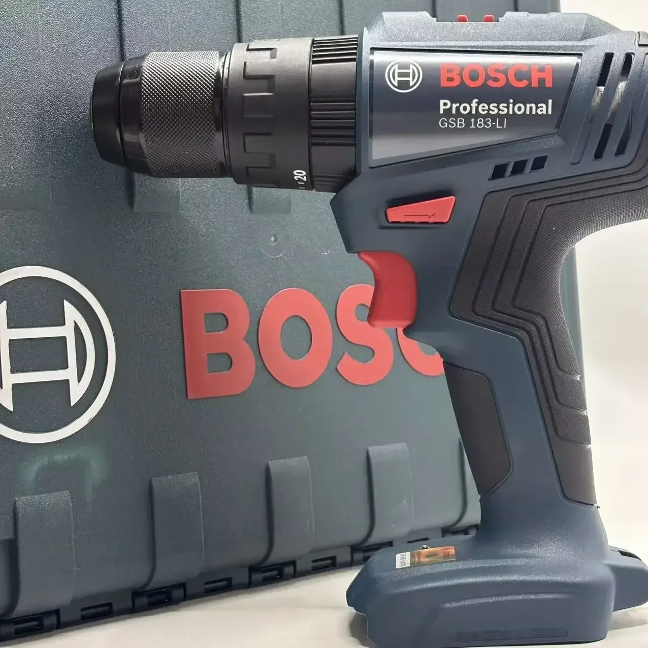 Trapano avvitatore a impulsi B - Brushless Cordless Electric Drill 18V recensione e prezzo